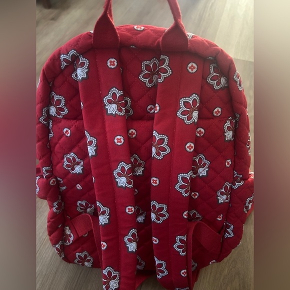 Vera Bradley x NFL Tampa Bay Buccaneers Backpack Red/Black Bandana- NWT - Picture 9 of 9